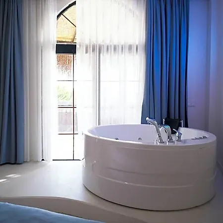 Hotel Maja Luxury