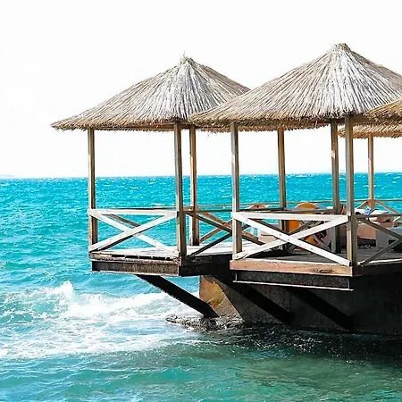 Maja Luxury 5* Alaçatı